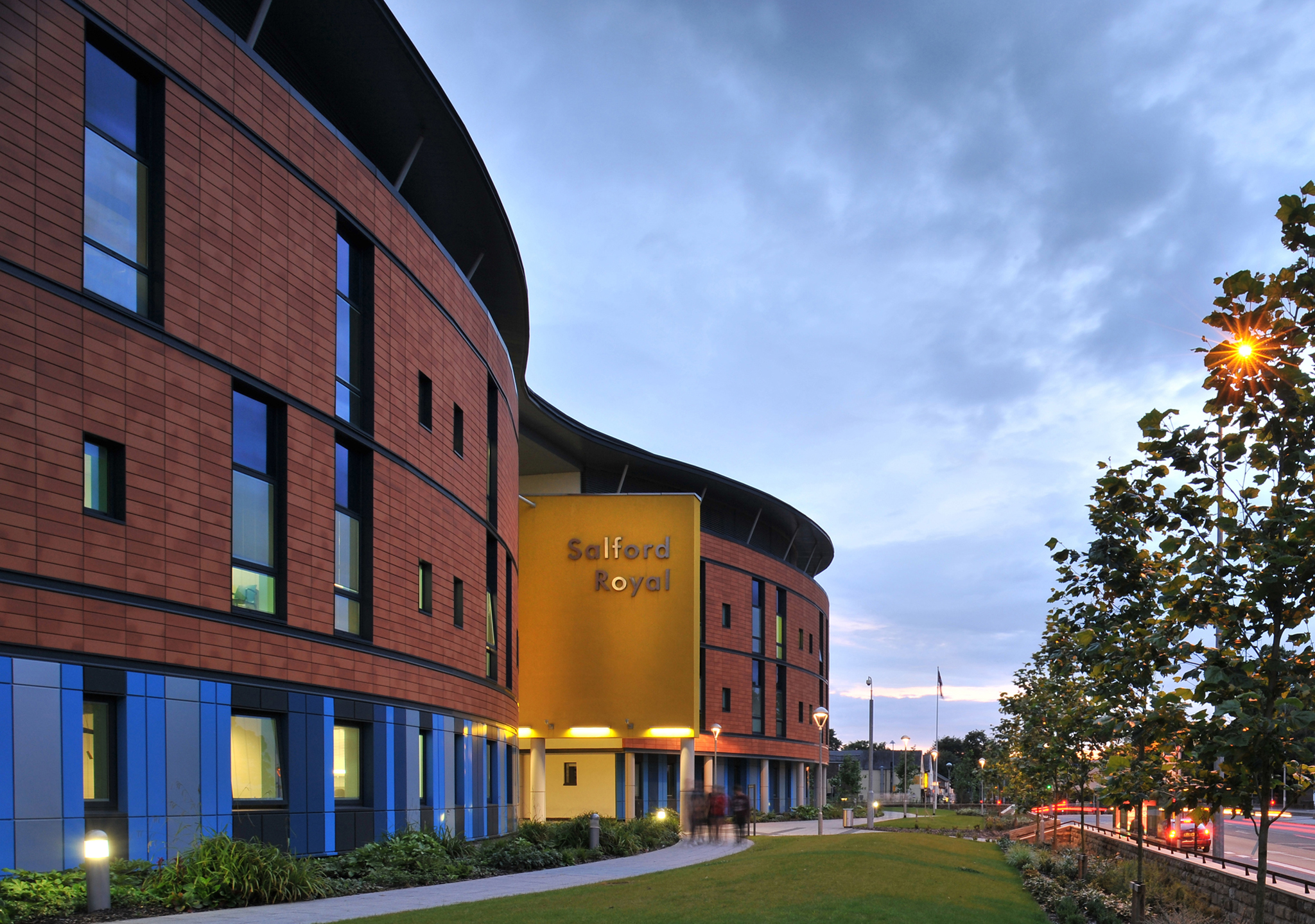 Salford Royal Building outisde in the dark